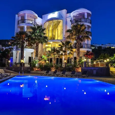 Hotel Bella & 4*