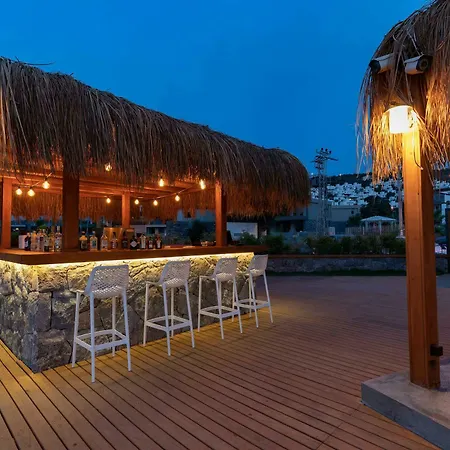 Hotel Bella &