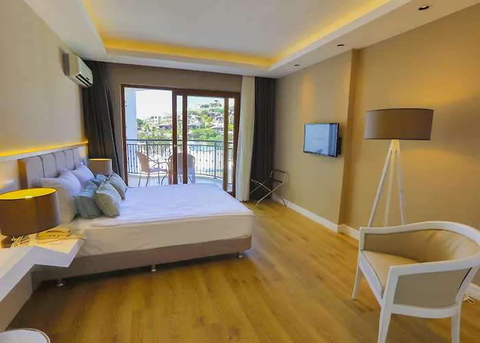 Bella & 4* Gundogan (Bodrum)