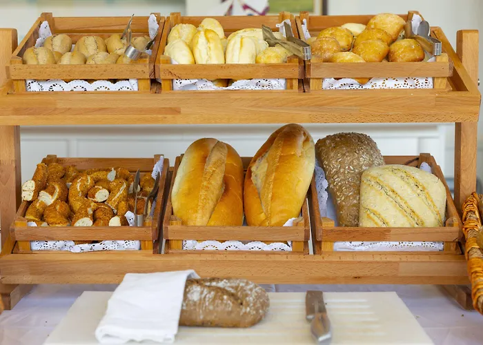 Bella & Gundogan (Bodrum)