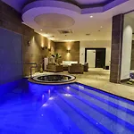 فندق ومنتجع وسبا Bella 4*