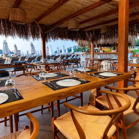 Bella & 4* גונדוגן