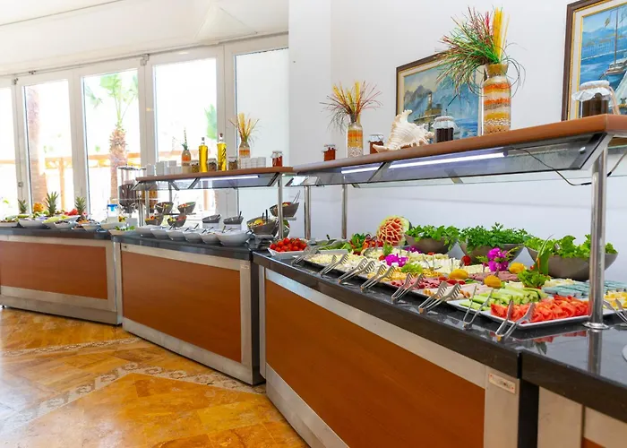 Bella & 4* Gündogan